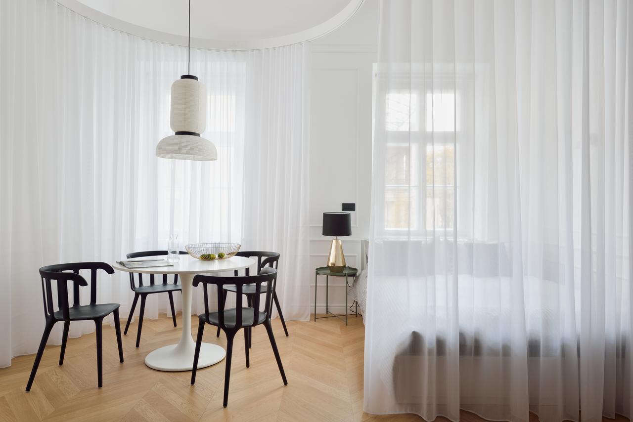 Apartments Rog Ljubljana Bagian luar foto