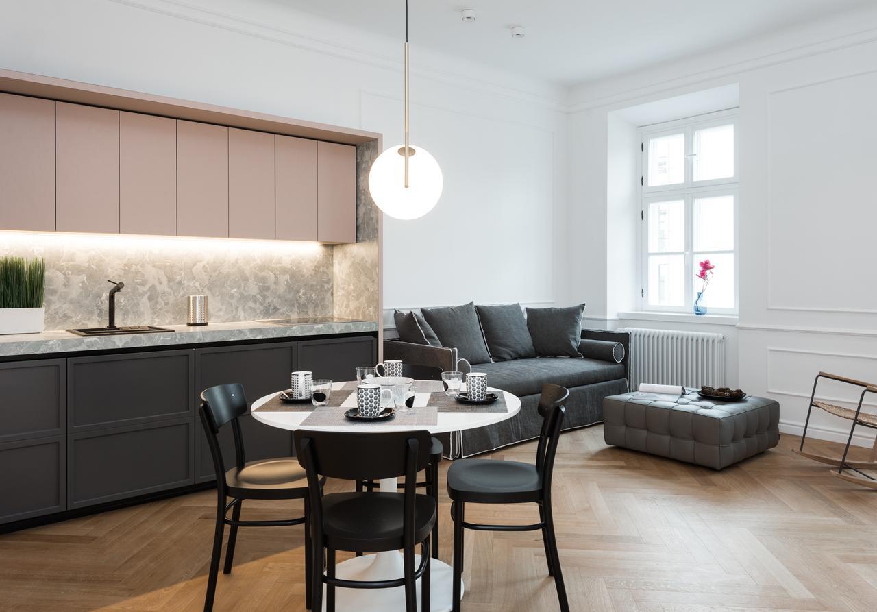 Apartments Rog Ljubljana Bagian luar foto